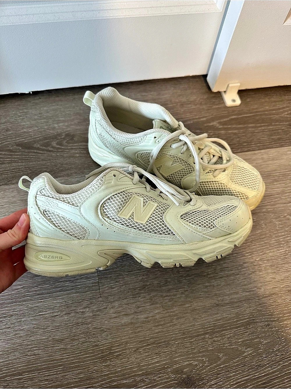 New Balance 530 Casual Sneakers in light green
